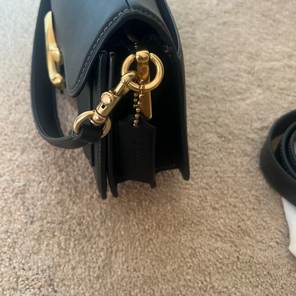 Coach Twisted Tabby 26 Shoulder Bag Black with Gold hardware - Picture 10 of 14